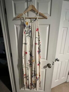 old navy cream floral dress The Old Navy New Arrivals I'm Loving -